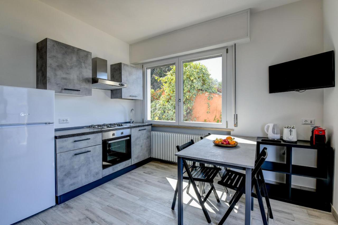 Studio Baldo - Brenzone Holiday Apartments Екстер'єр фото